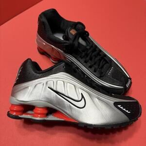 Nike Shox R4 OG Black Metallic Silver Red Shoes BV1111-008 Men 6 / Women 7.5